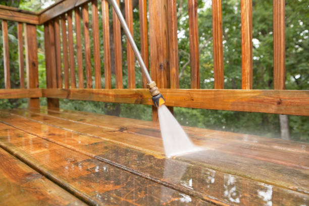 Why Choose Our Certified Pressure Washing Experts for Your Project Needs in Huntsville, AR?